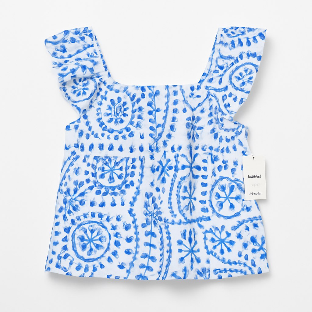 Blusa Manuela estampada con manga corta y cuello cuadrado