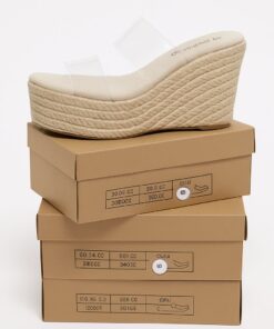 sandalias-de-cuna-con-plataforma-trenzada-color-beige